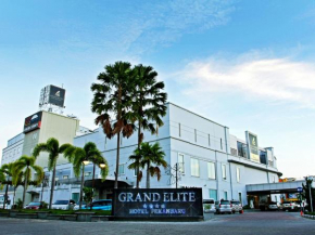 Отель Grand Elite Hotel Pekanbaru  Паканбару